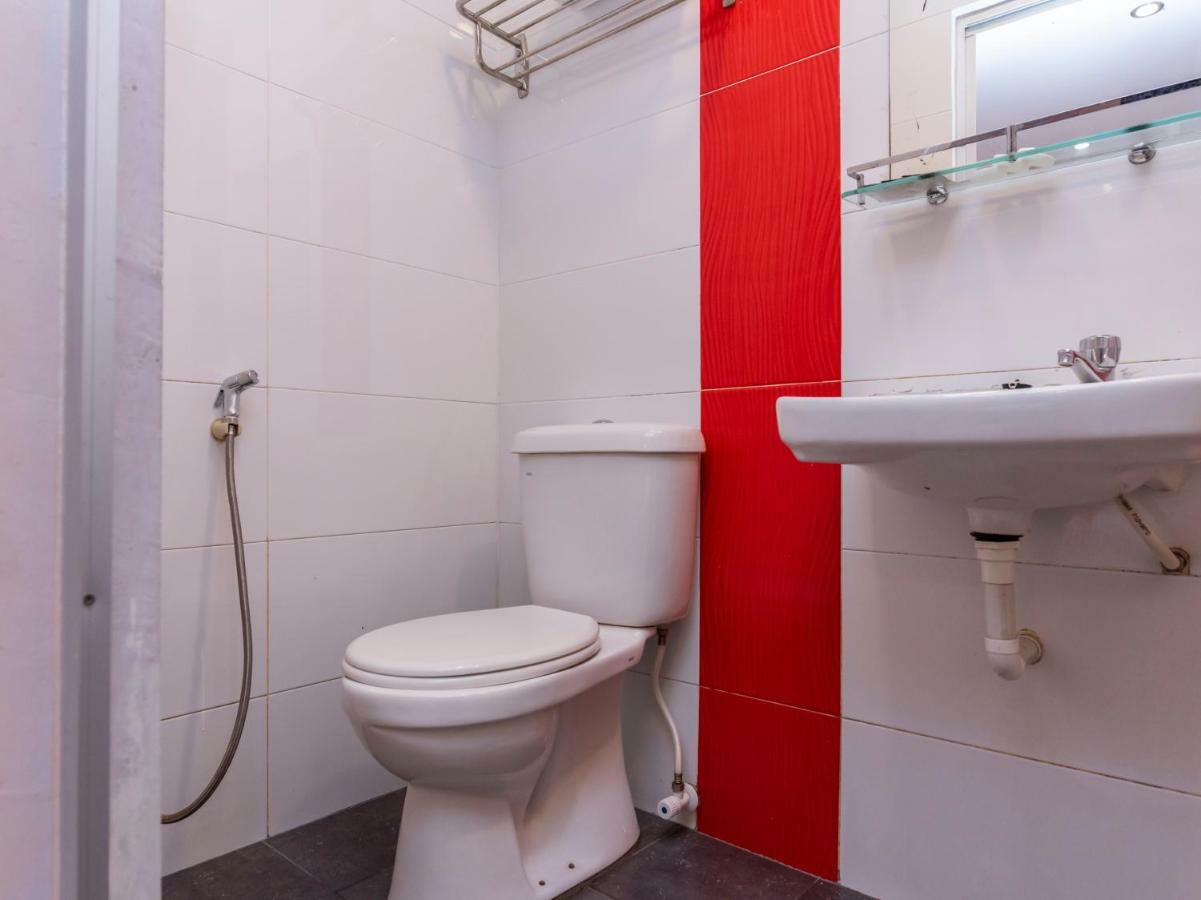 Remember Hotel Bukit Gambir Екстериор снимка